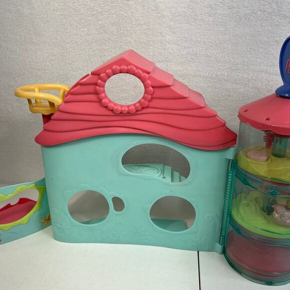 Vtg Littlest Pet Shop Biggest Playset Hasbro 2005 Fold-Up Pet Shop House READ - Picture 13 of 16